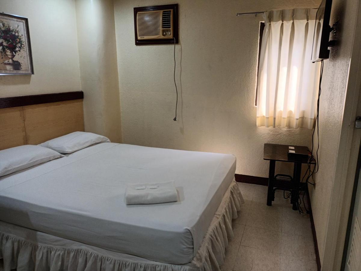 Mactan Pension House Lapu-Lapu City Exteriér fotografie
